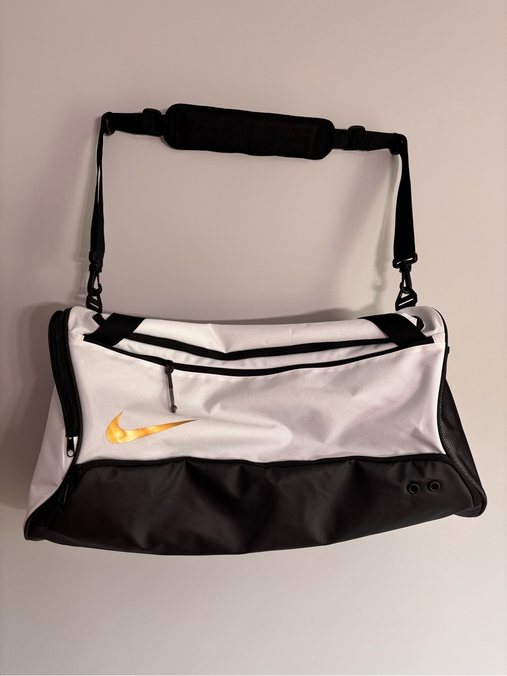 Nike Elite Duffel Bag – Rare/Discontinued